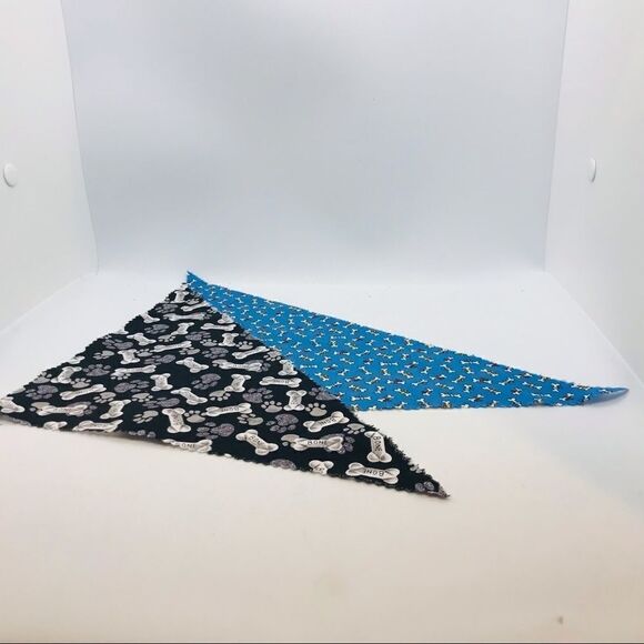 Dog Scarf Dog Bone Set of 2 for Small Dogs Bandanna Set - Picture 2 of 11